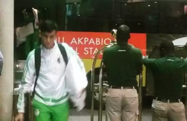 Algeria squad arrives Nigeria with their own food, water, beddings